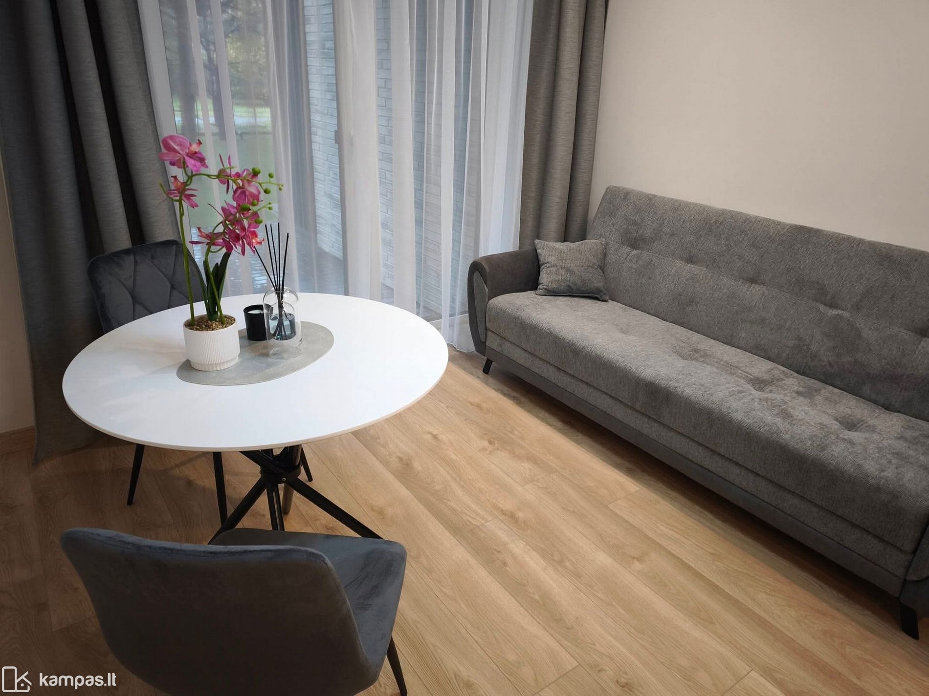 Main Image Kaunas, Lampėdžiai, Raudondvario pl.