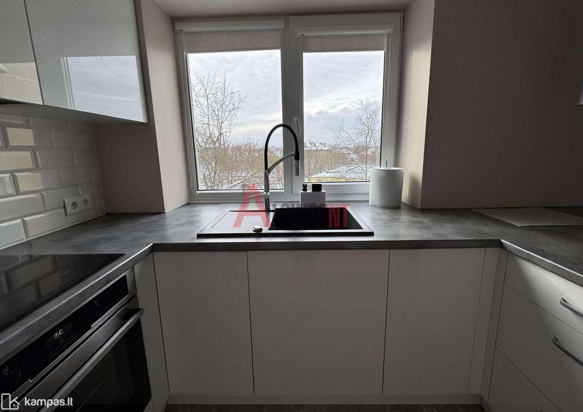 Main Image Klaipėda, Centras, Taikos pr.