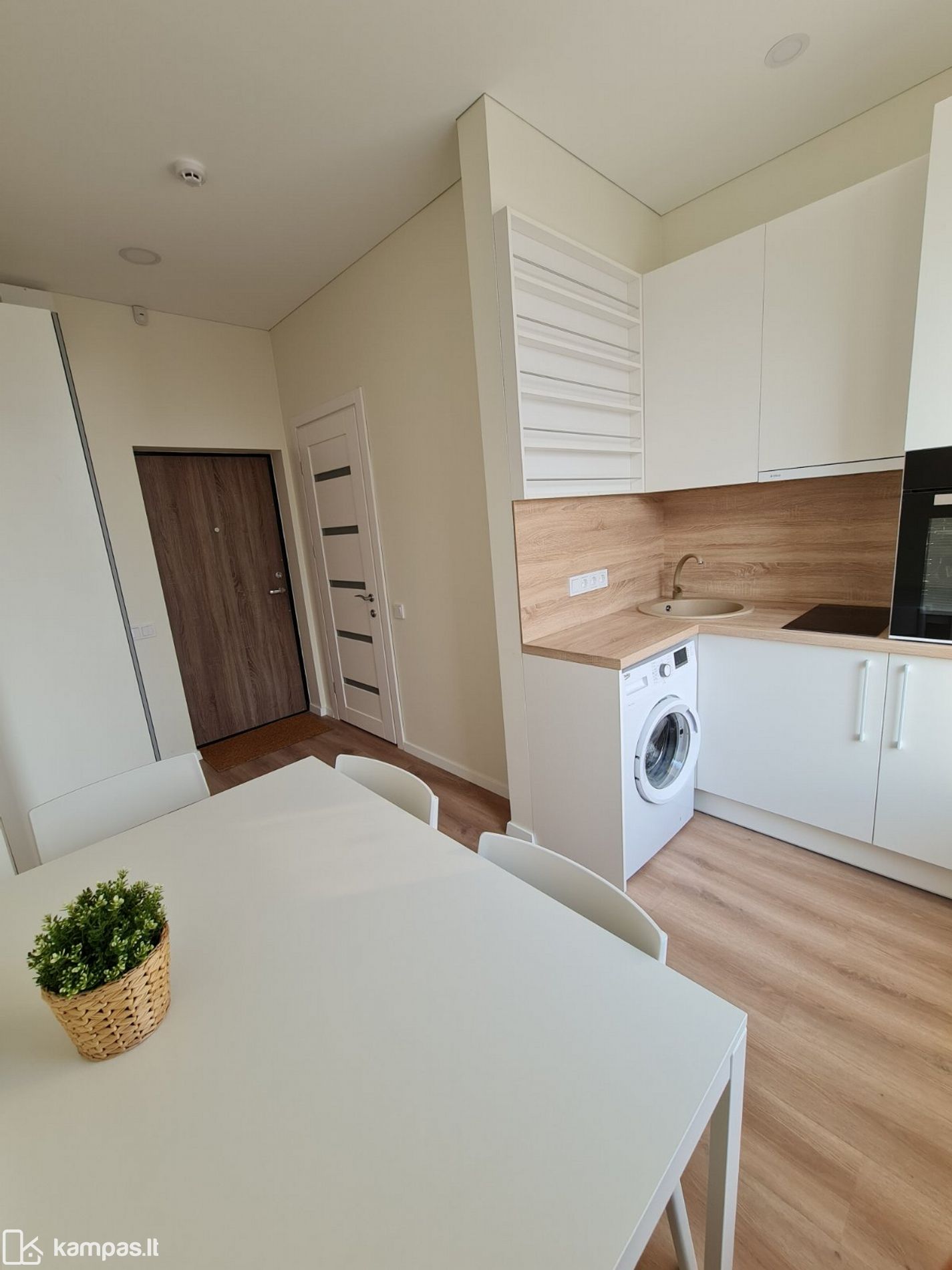 Main Image Kauno r. sav., Domeikava, Vandžiogalos pl.