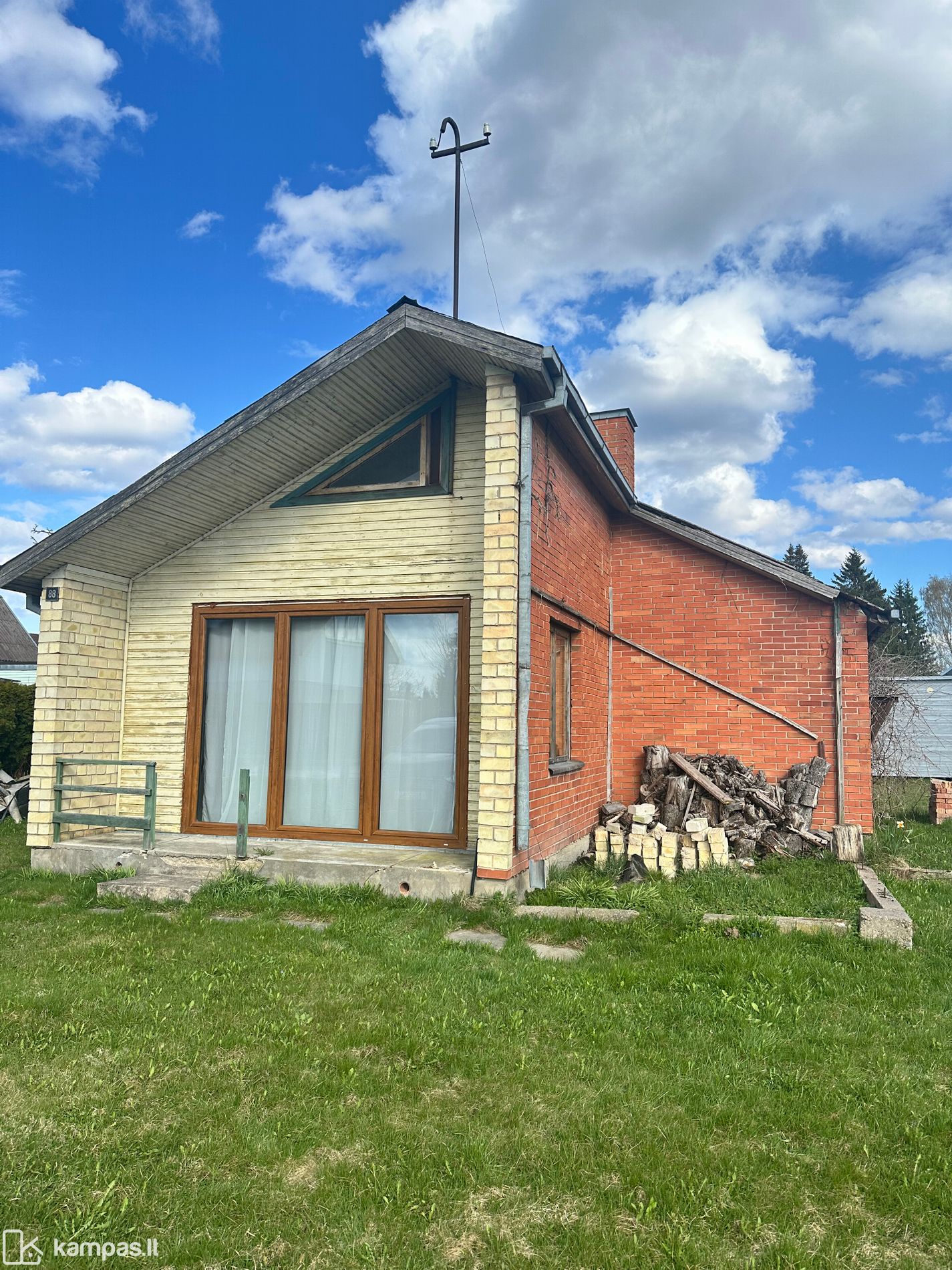 Main Image Panevėžio r. sav., Tičkūnai, Liepų g.